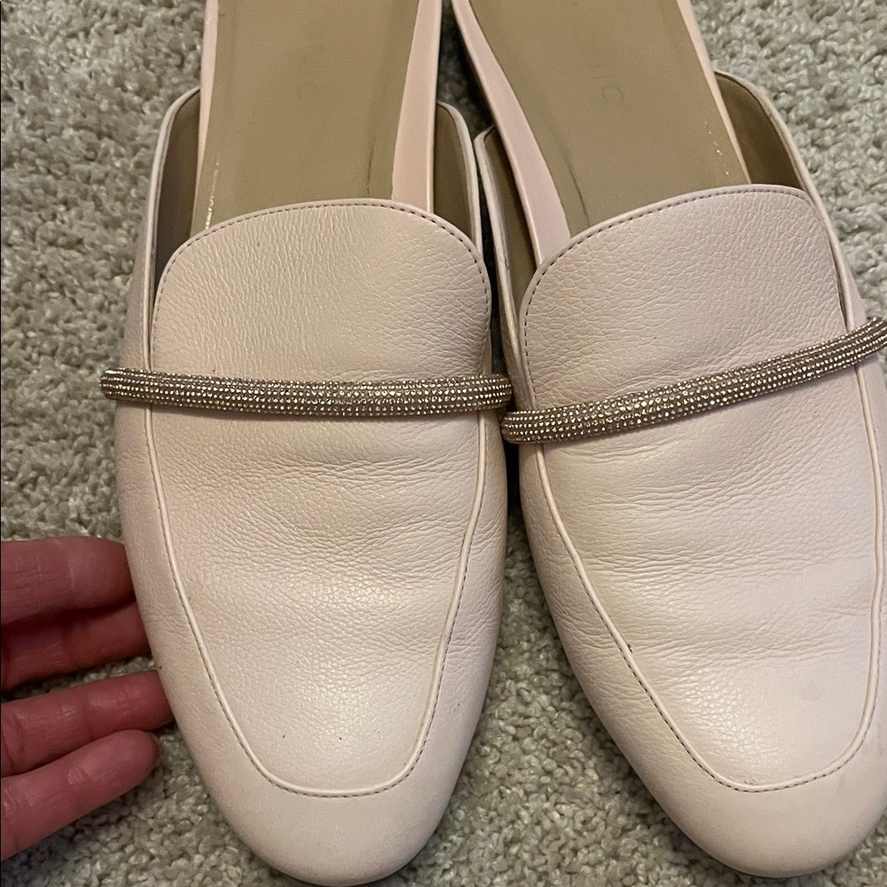 Vionic pink mules with Gold Detail